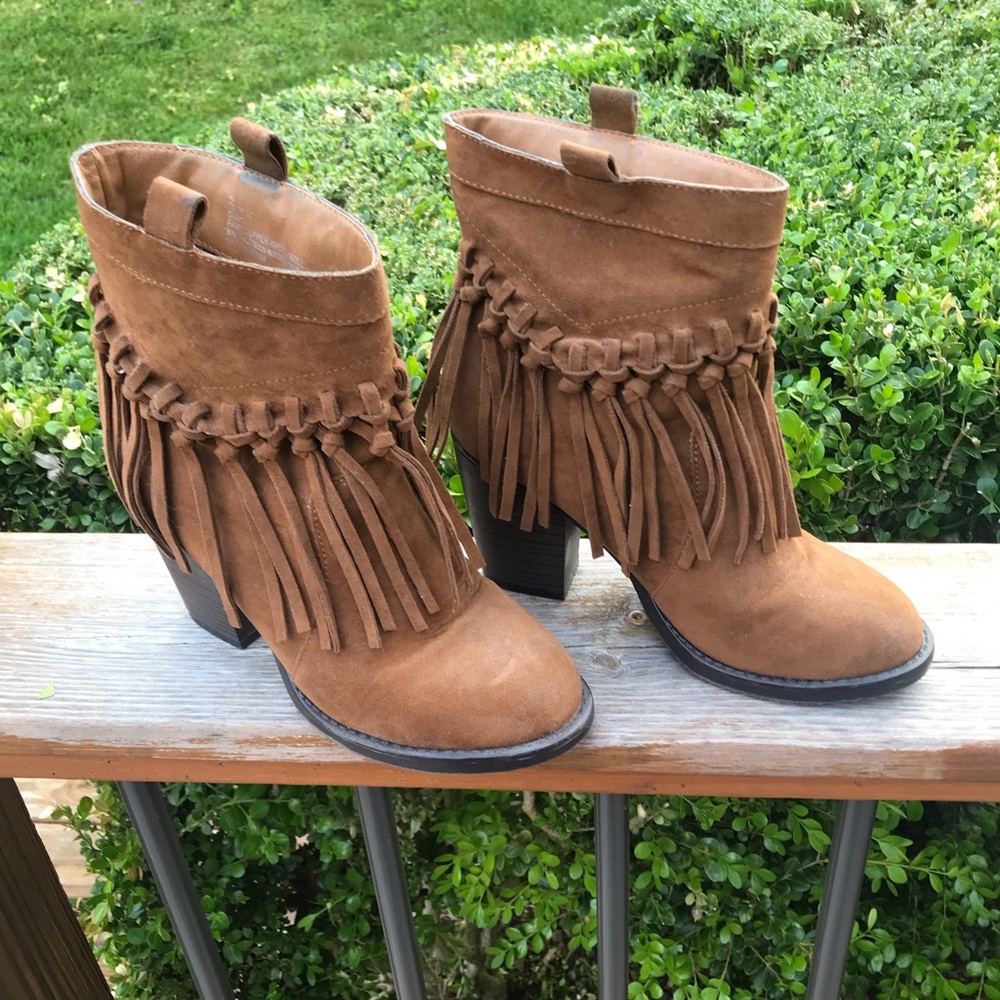 Fringe Boots